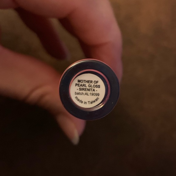 Alamar - Mother of Pearl Gloss in Sirenita - Picture 3 of 4